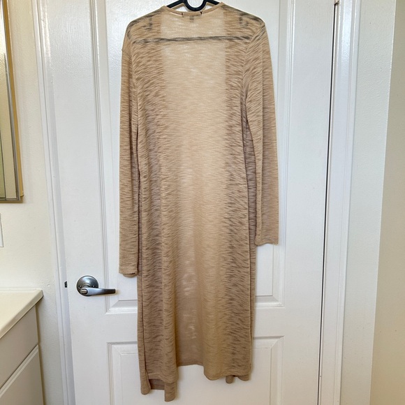 Cardigan - Picture 2 of 3